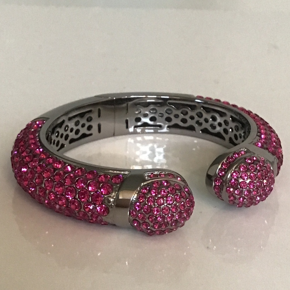 Fabulous Joan Boyce fuchsia pink pave hinged cuff bracelet size S/M